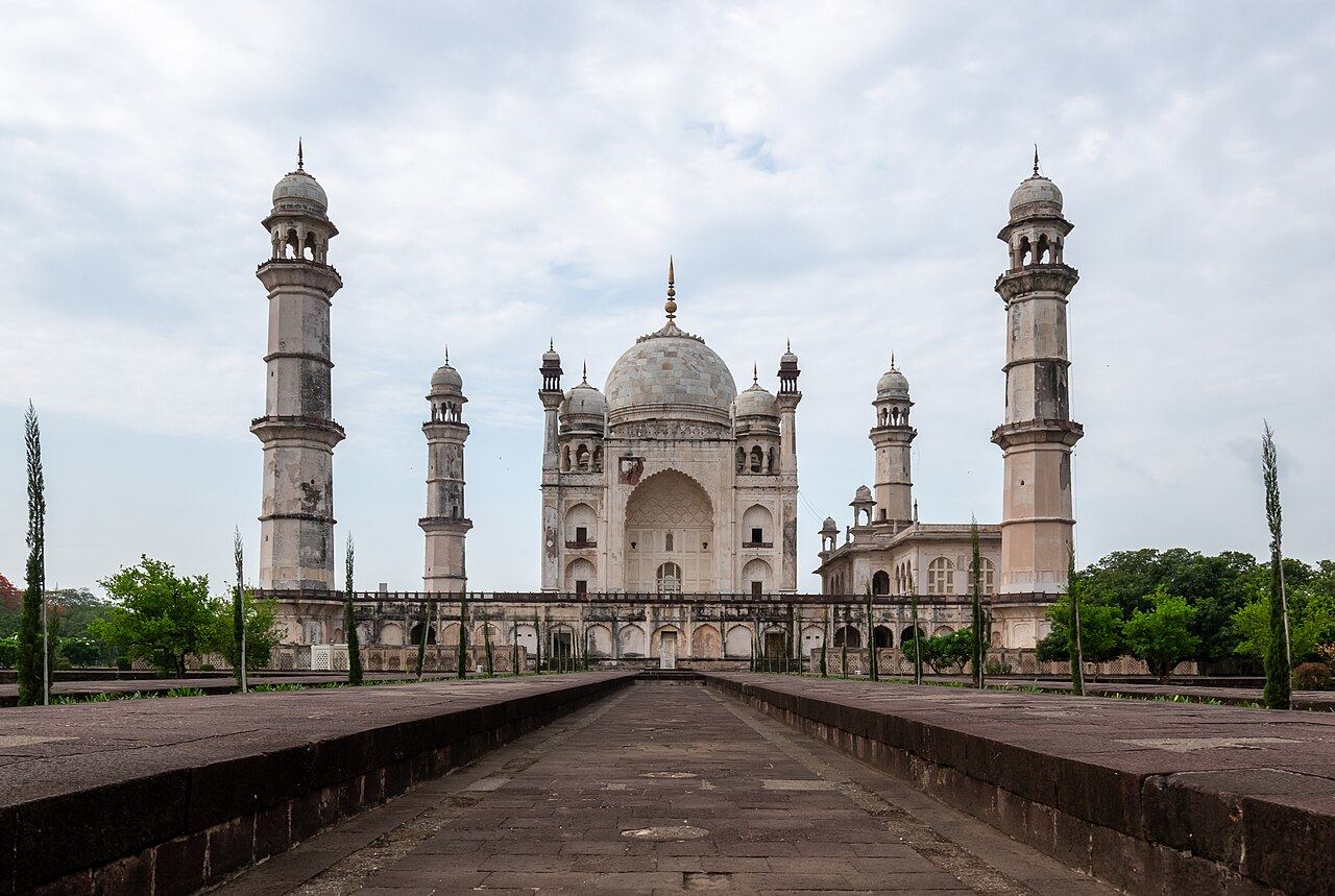 Hotels in Chhatrapati Sambhajinagar