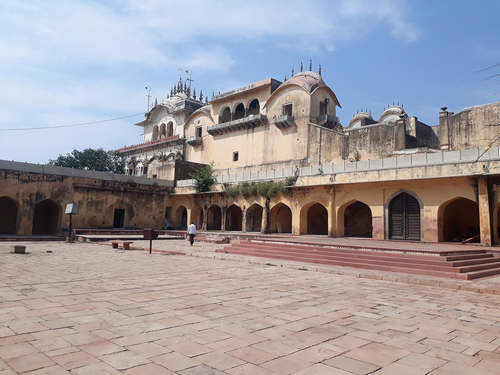 Hotels in Alwar